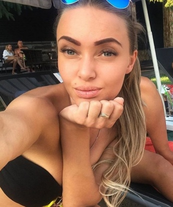 Анкета проститутки Элизабет - город Имек, 22 года, №9195